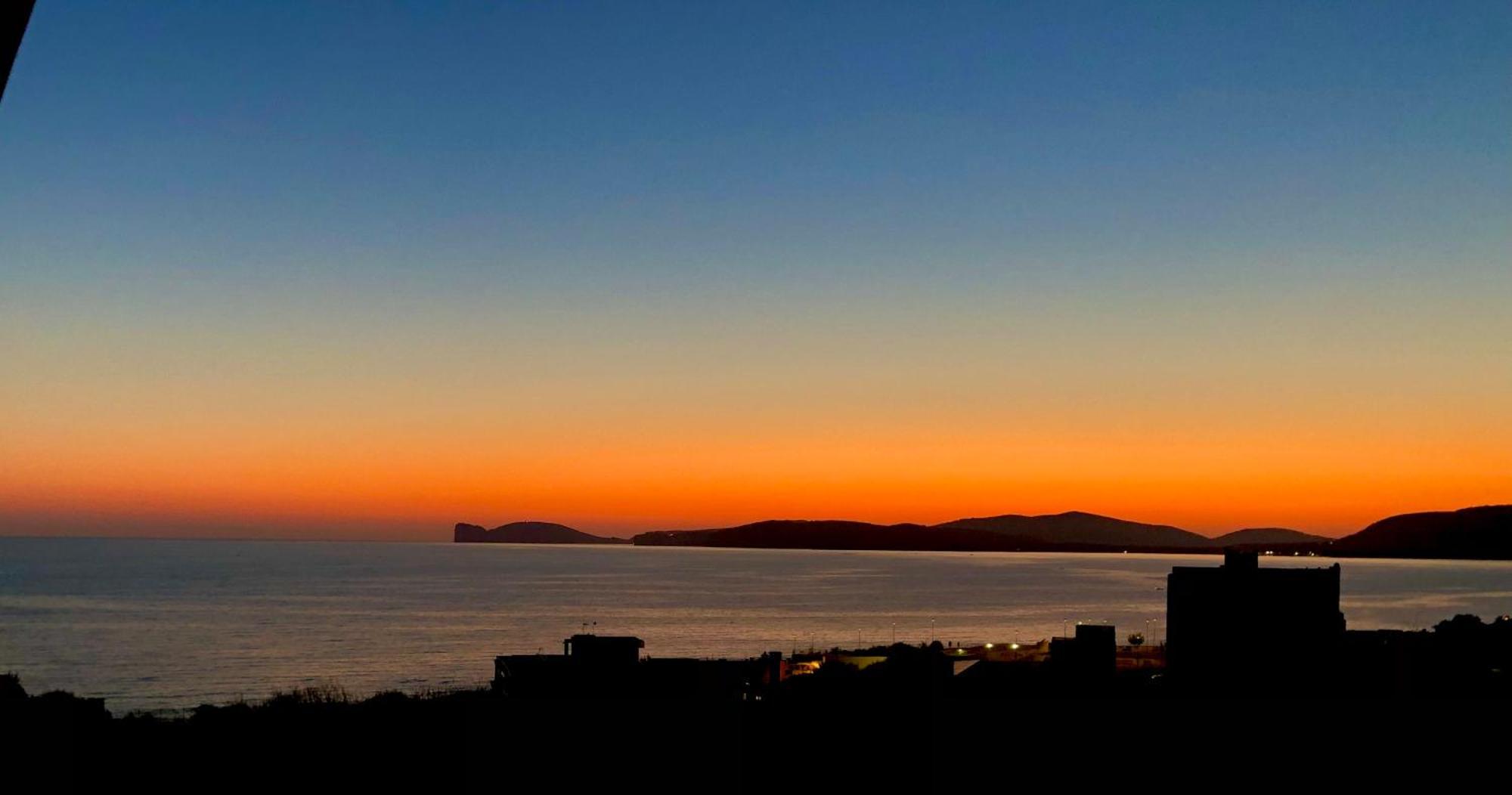 Casa Comoda A Due Passi Dal Lungomare Alghero Kültér fotó